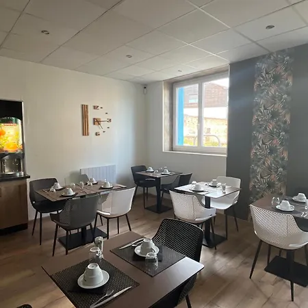 Otel Logis Le Cygne 2*