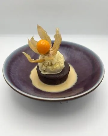 Logis Le Cygne Отель 2*