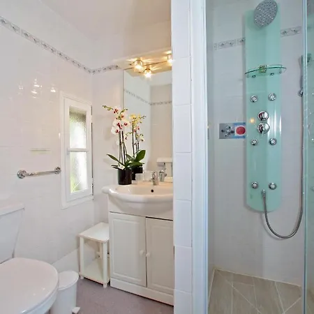 Le Cygne Hotel