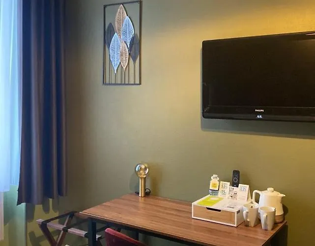 Logis Le Cygne Hotell Le Bugue