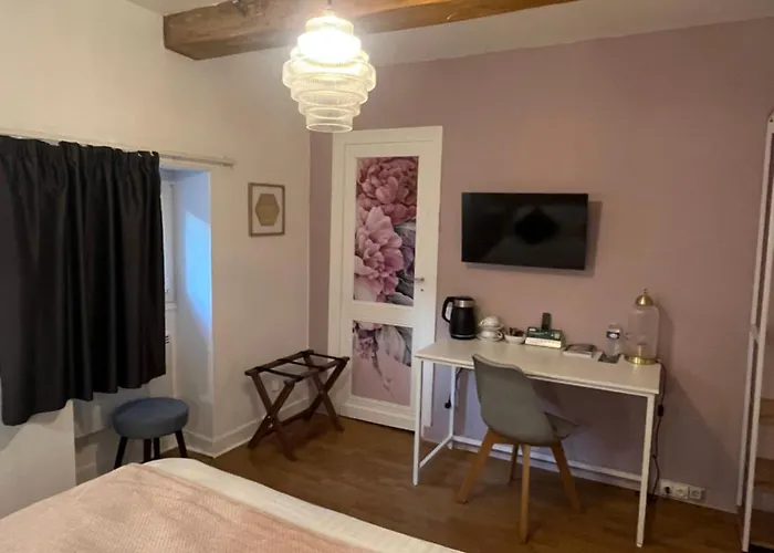 Logis Le Cygne Hotell Le Bugue