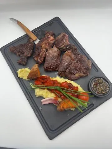 Logis Le Cygne Le Bugue