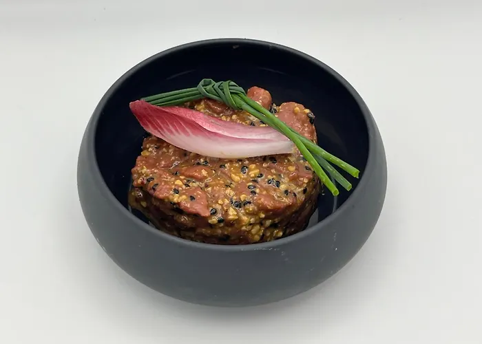 Logis Le Cygne Hotell 2*